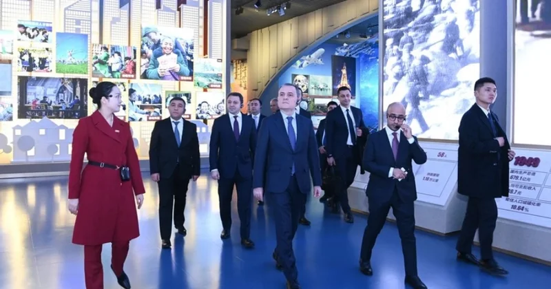 Байрамов ознакомился с экспозицией музея Коммунистической партии Китая Minval Politika