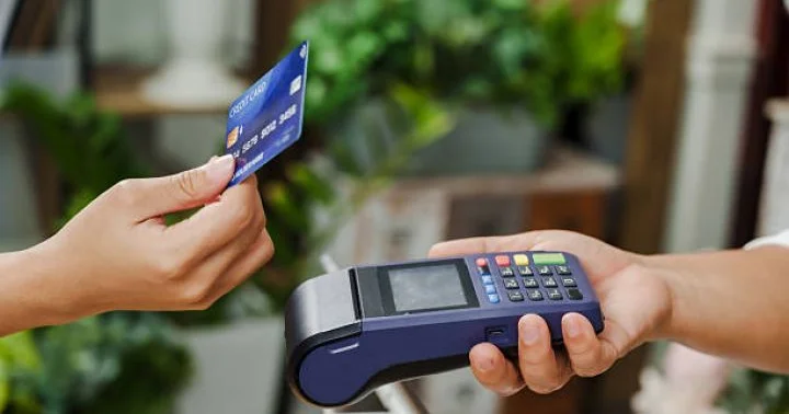 Ödəniş kartlarının sayı 23 milyon ədədə yaxınlaşıb, nağdsız ödənişlərin həcmi 10 milyard manatı keçib