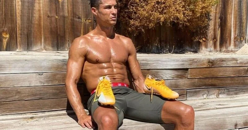 Hər səhər belə edərək sağlam qalır Ronaldunun səhər rejimi açıqlandı