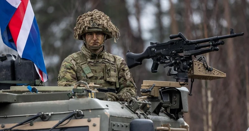 Госсекретарь США: Гарантии, которые будут предоставлены Киеву, предусматривают направление британских и французских войск