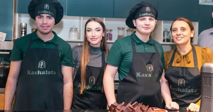 Алёна Алиева посетила первое в Баку инклюзивное кафе Kaşalata