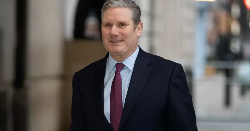 Стармер прибыл с визитом в Китай