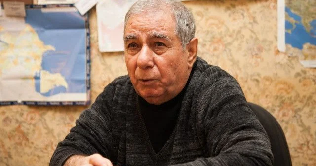 Əkrəm Əylisli: Qorxuram ki, evdən çıxaram, küçədə yıxılaram