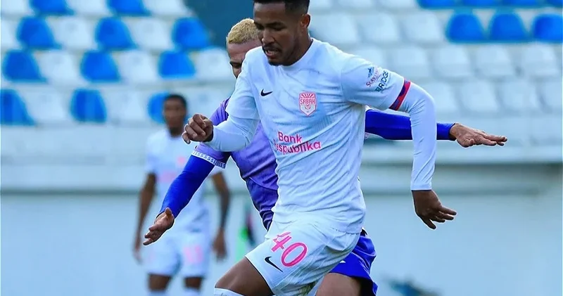 Защитник Сабаха находится в сфере интересов клуба из ОАЭ