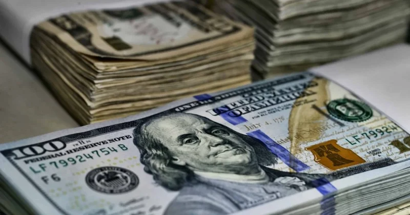 Обнародован госдолг Азербайджана