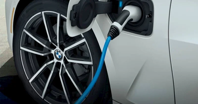 Plug in hybrid və elektrik avtomobil sahiblərinə bəd xəbər Cərimələnə bilərsiniz