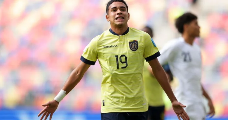 Çelsi 18 yaşlı yarımmüdafiəçini geri çağıracaq, amma...