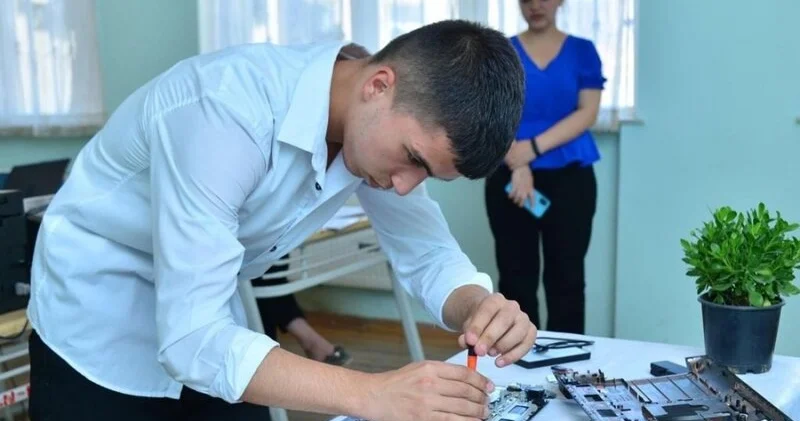 Peşə təmayüllü siniflərdə 13 min şagird təhsil alacaq