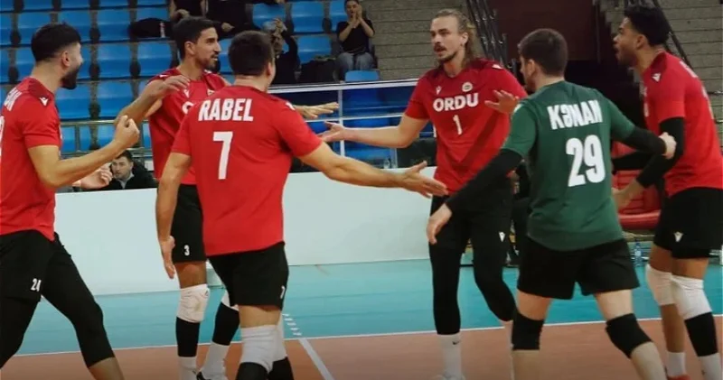 Орду перехватил лидерство у Нефтчи, Муров против Азеррейла