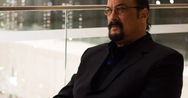 Стивен Сигал выставил на продажу свой особняк на Рублевке