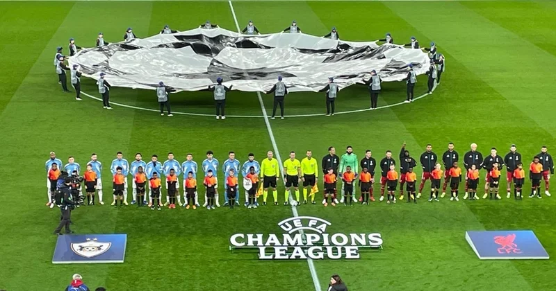 Лига чемпионов УЕФА: Ливерпуль ведет в счете 2:0