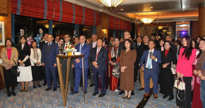 YAP Sədrinin müavini: Fəal siyasi dialoq Azərbaycan Vyetnam əməkdaşlığının genişlənməsini şərtləndirir