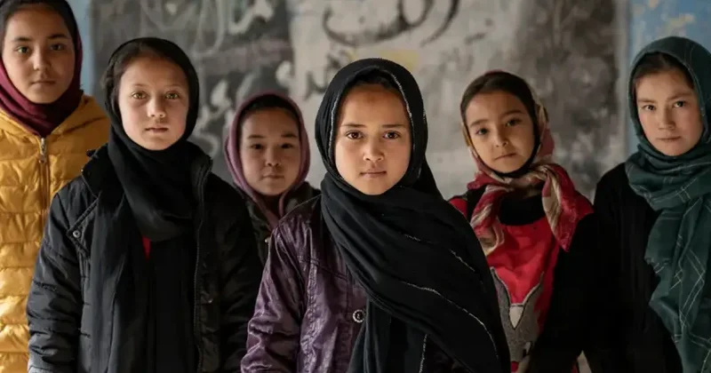 Əfqanıstanda milyonlarla qız təhsildən məhrum edilib