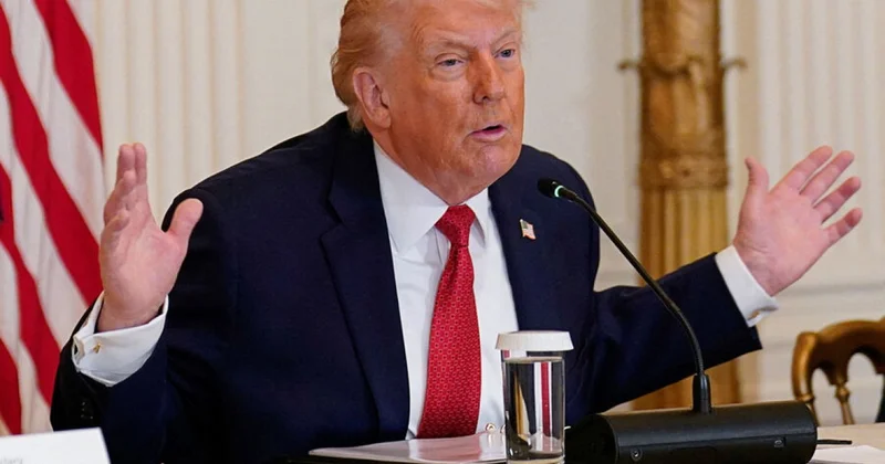 Kuba çökməyə çox yaxındır Tramp