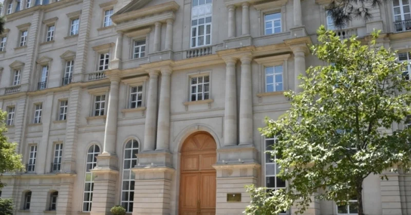 Ötən ilin dövlət büdcəsində 527,5 milyon manat məbləğində profisit yaranıb