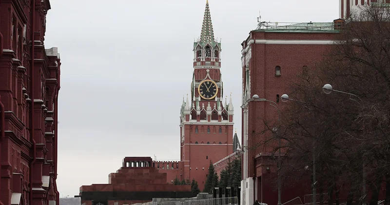 Кремль об экстрадиции Асада и российских военных в Сирии