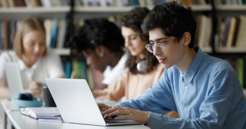 İdarəetmə Qrupunun rəhbəri: Dövlət Proqramı çərçivəsində hər il 500 dək gəncin xaricdə təhsil alması nəzərdə tutulub MÜSAHİBƏ