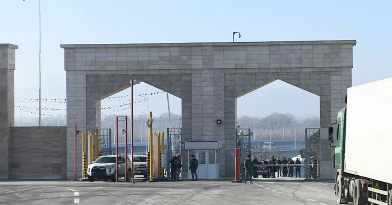 Quru sərhədlərinin açılması ilə bağlı YENİ AÇIQLAMA