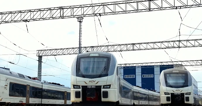 Dəmir yolu ətrafında məskunlaşma reyslərin ləngiməsinə gətirib çıxarır Arif Ağayev