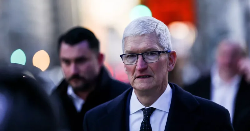 Bloomberg: Глава Apple Тим Кук обсудил с Трампом протесты в Миннеаполисе