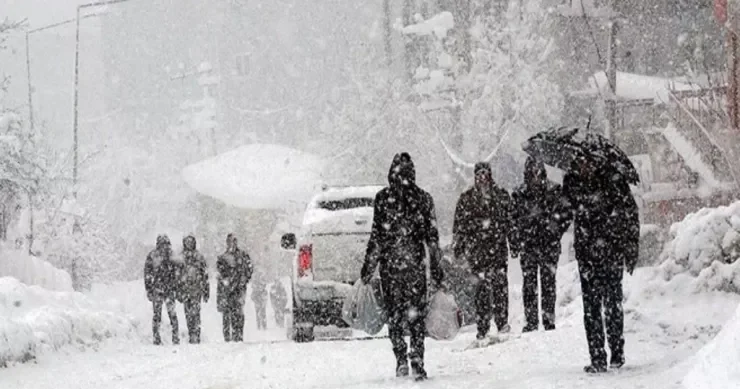 Sabah intensiv qar yağacaq, şaxta olacaq hava PROQNOZU