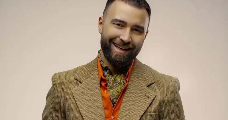 “Azada mən dərs demişəm, heç olmasa adımı çəkərdi”