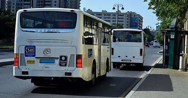 В Баку планируют заменить около тысячи автобусов до 2030 года