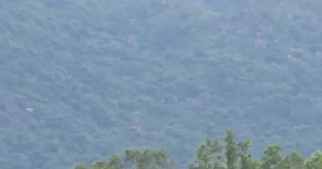 Vyetnamda hərbi təyyarə dağa çırpılıb