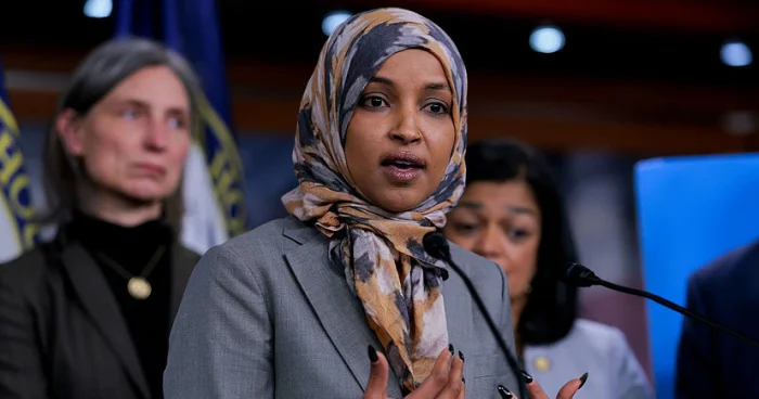 ABŞ də konqresmen xanıma hücum olub VİDEO