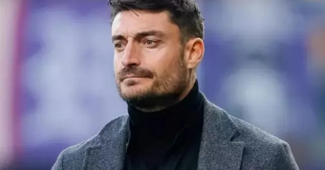 Sabiq Liverpul lu Ayntraxt ın yeni baş məşqçisi ola bilər