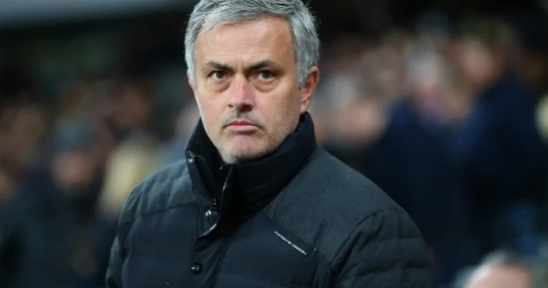 “Bu vəziyyətdə olmağımızın səbəbi “Qarabağ”a uduzmağımızdır!”