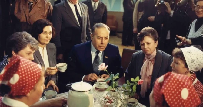 Heydər Əliyevin heç yerdə görmədiyiniz nadir FOTOLARI