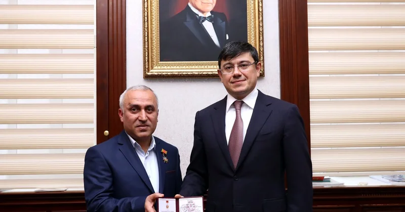 Глава азербайджанской диаспоры в Украине награжден медалью