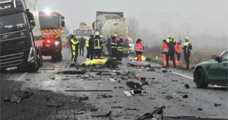 Avroliqa oyununa gedən 7 azarkeş dəhşətli qəzada həyatını itirdi VİDEO