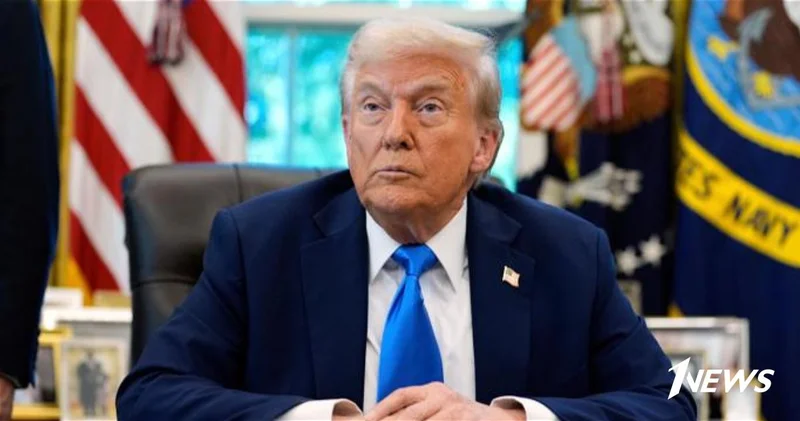 Трамп вновь заявил, что Демпартия может пытаться подвергнуть его импичменту