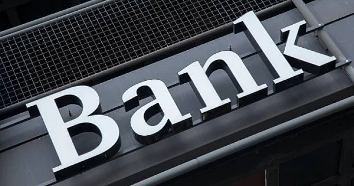 Bankların cəmi kredit portfelinin məbləği 30 milyard manatı keçib LAKİN ARTIM TEMPİ ZƏİFLƏYİB