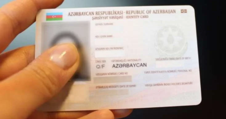 Uşağın vətəndaşlıq və ad almaq hüququ dəyişdirilir