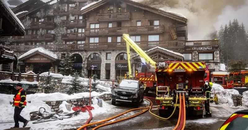 Yanğın 1850 ci ildə tikilmiş 5 ulduzlu oteli məhv etdi