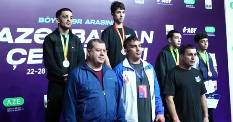 Boks üzrə Naxçıvan komandasının üzvü ölkə çempionatının mükafatçısı olub