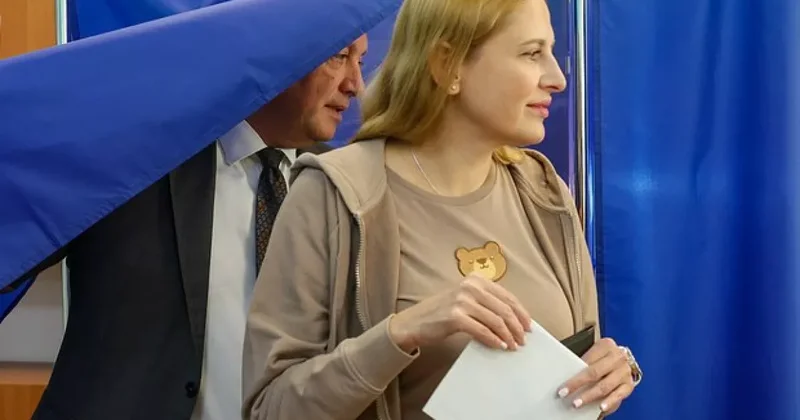 Гонки на BMW: супруге российского губернатора пришло 19 штрафов