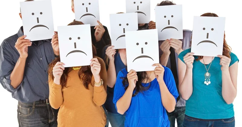 Azərbaycanda müştəri məmnuniyyətsizliyi niyə mətbuata çıxır?