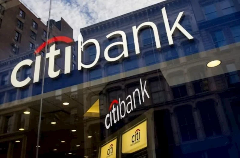 “Citigroup” müştərinin hesabına təsadüfən 81 trilyon köçürüb