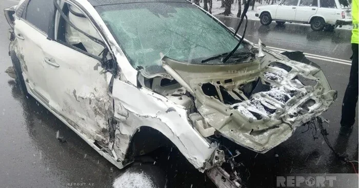 İsmayıllıda 3 maşın toqquşdu: ölənlər var Foto