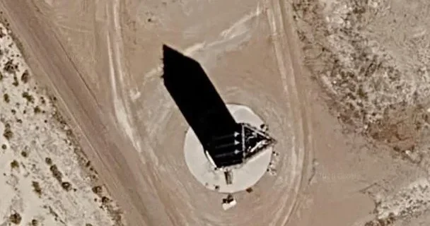 Пирамида из Google Earth: в Неваде нашли контуры заброшенного летного поля