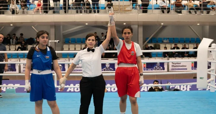 Определены победительницы чемпионата Азербайджана по боксу среди юношей и девушек U 17