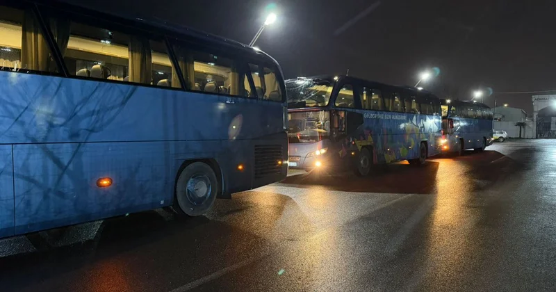Astara sərhədində avtobuslar hazır vəziyyətə gətirildi FOTO