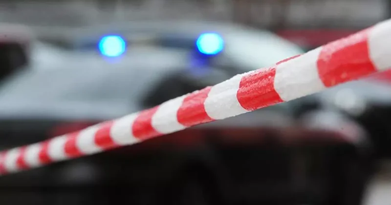 В России игравшего в снегу мальчика насмерть засыпал трактор