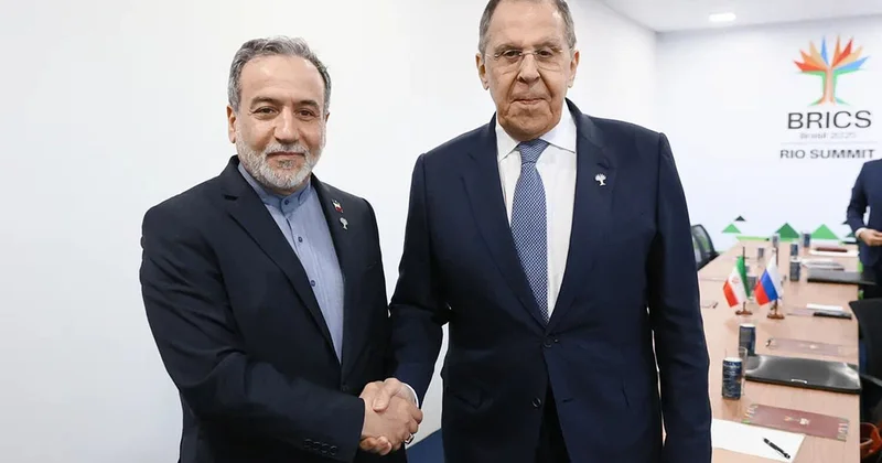 Əraqçi ilə Lavrov telefonla danışdılar