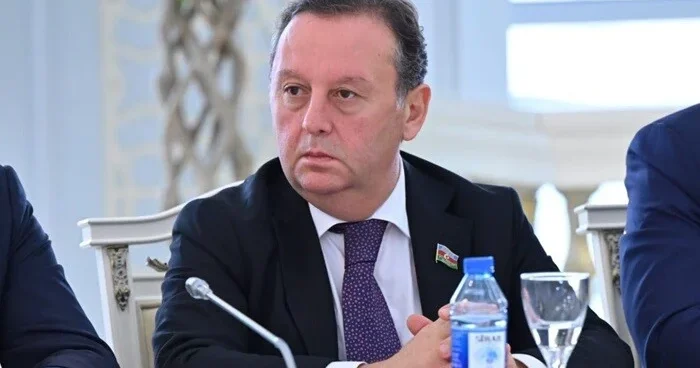 Rəsmi Bakının atdığı siyasi addımlar... Deputat