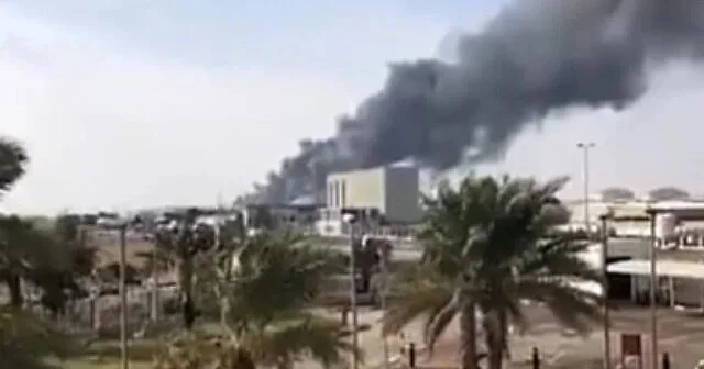 Abu Dabi raketlə vuruldu FOTO